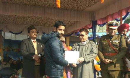 Kashmir News Zone Online Editor Felicitated In Ganderbal