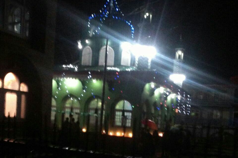 Urs of Syed Simnania (RA) observed with Religious Fervour at Achabal Anantnag