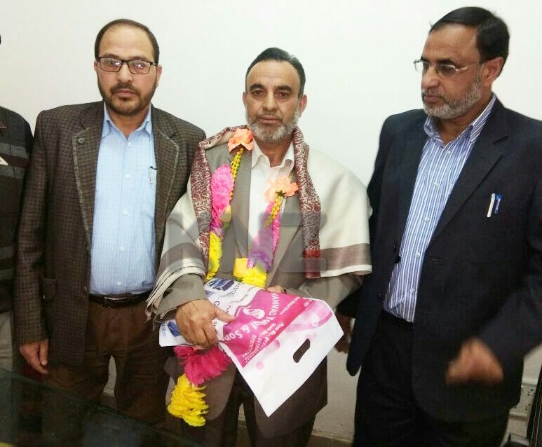 Warm farewell party was organized by the staff members of Animal Husbandary Kulgam