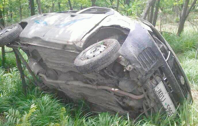 One died, two injured in Ganderbal road accident after Alto Car fell into a deep gorge