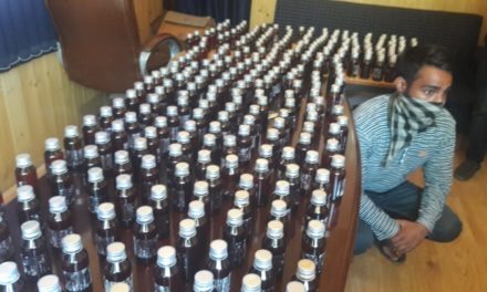 Pattan Police arrested notorious drug peddler along with huge consinement of Codine