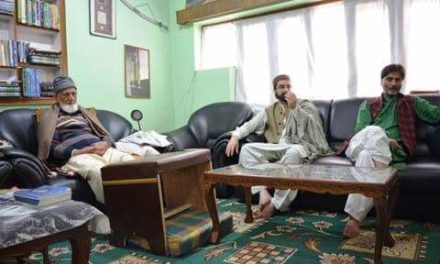 Flash : Article 35-A on agenda, JRL meets at Geelani’s residence in Srinagar