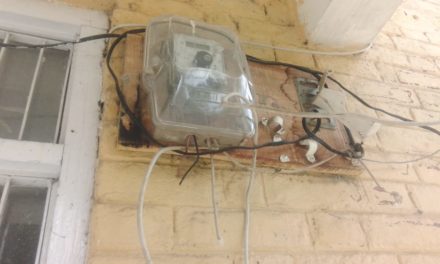 On the name of electrical digital meter’s PDD looting the money of consumers in Kulgam