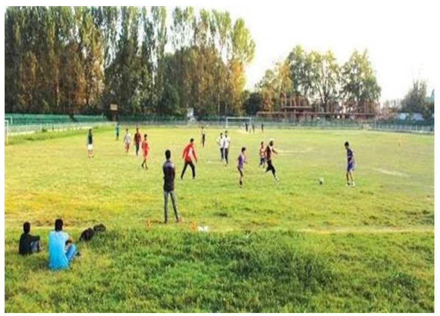 Lack of sports infrastructure affect sports persons,  “Several DCs recommend promotion of sports to engage youth”