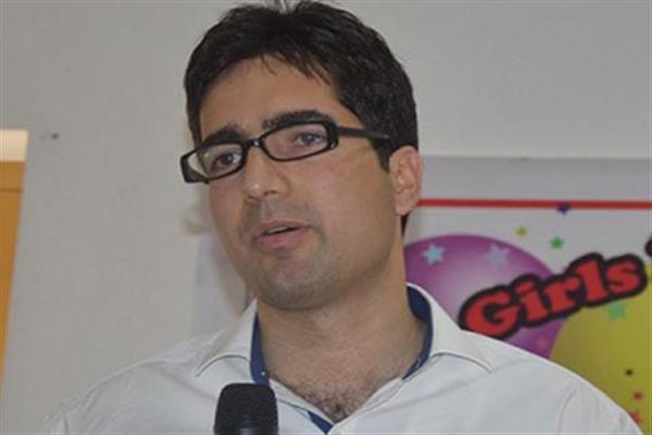 Indian media has shamed India internationally : Shah Faesal