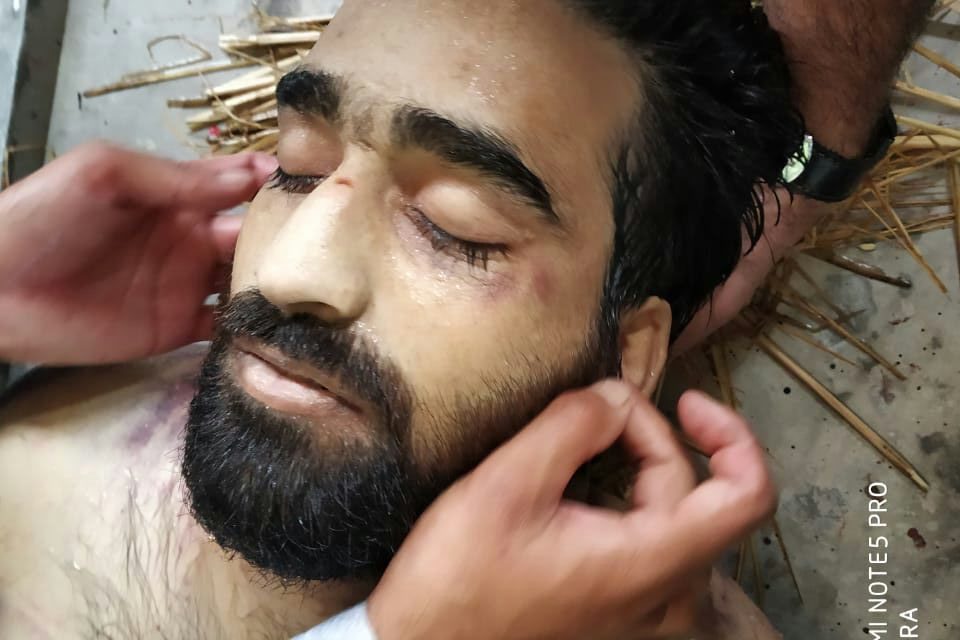 Why you killed my son, Give me proof he was an Informer: Father of Kulgam slain youth to militants