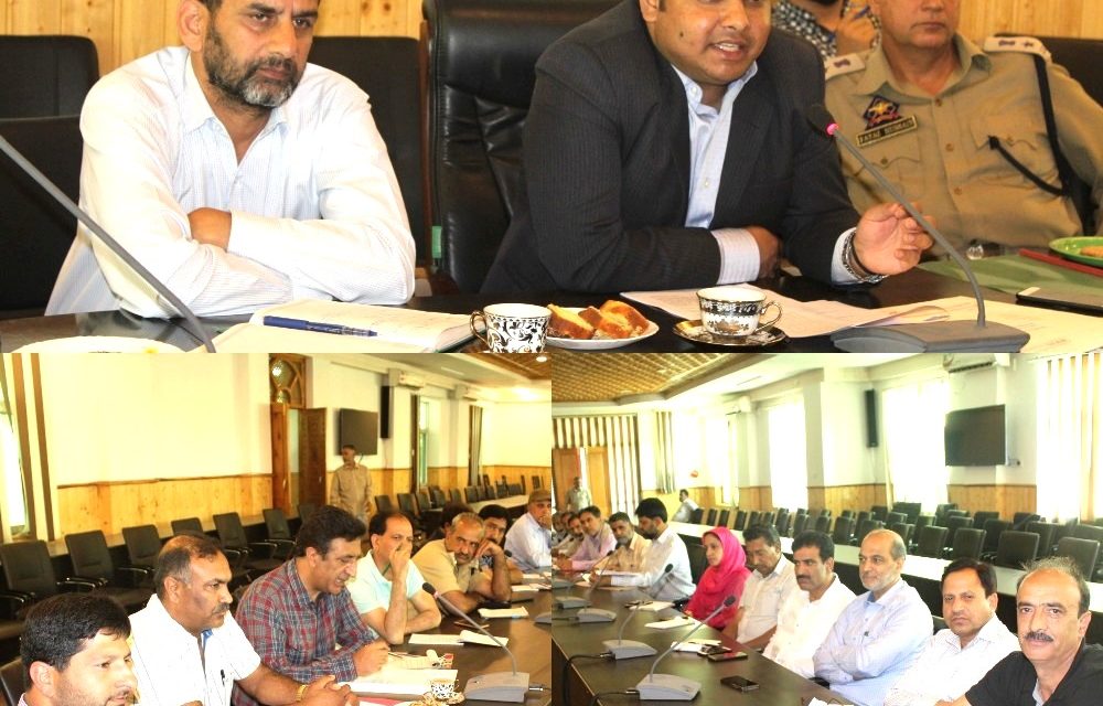 DDC Ganderbal reviews arrangements for Muharram-ul-Harram