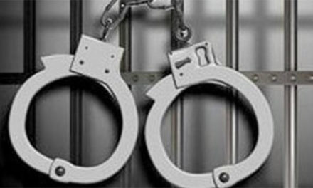 Three gamblers arrested by police station Ram Munshi Bagh