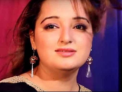 Pakistani actor-singer Reshma shot dead