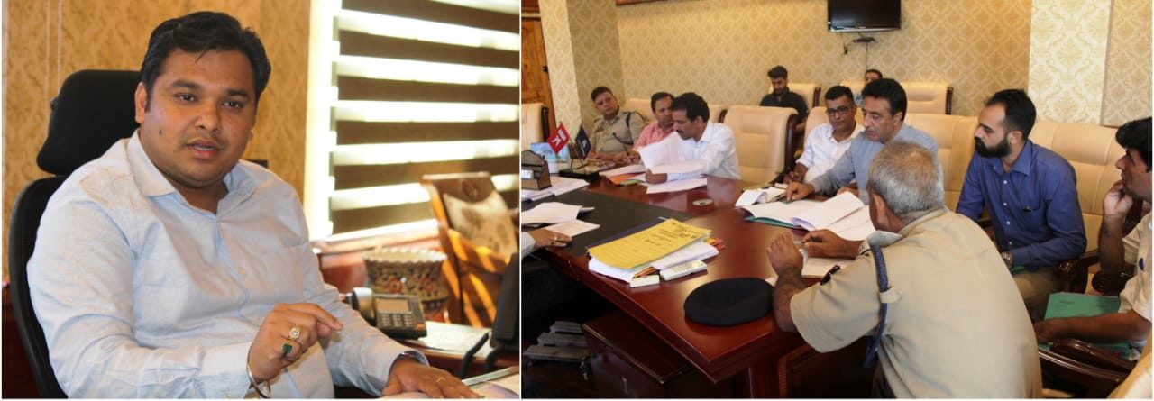 DDC Ganderbal reviews traffic management, road safety plan