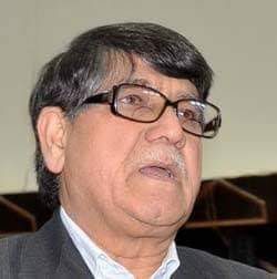 Governor should cancel JK bank selection list: Akbar Lone