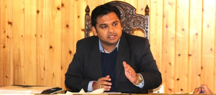 DC Ganderbal appeals to public for maximum participation in polls on Tuesday