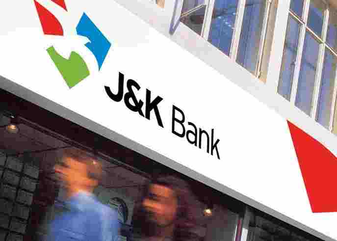 J&K Bank creates Rs.11 Cr Distressed Relief Fund’ for snow-affected apple farmers