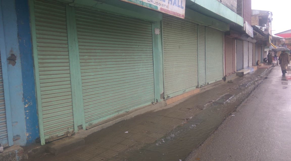 Sopore shuts on second day to mourn militant killing
