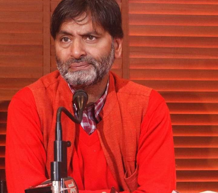 JKLF chief Yasin Malik calls for boycott of Panchayat polls