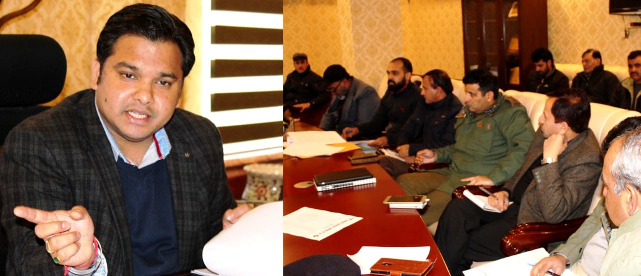 DDC Ganderbal chairs District Road Safety Committee meeting