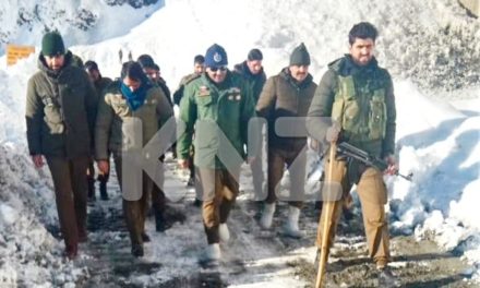 SSP Ganderbal Mr Khalil Poswal visits Zojila to inspect snow clearance