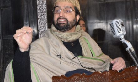 Seeking resolution of Kashmir issue not a crime, says Mirwaiz