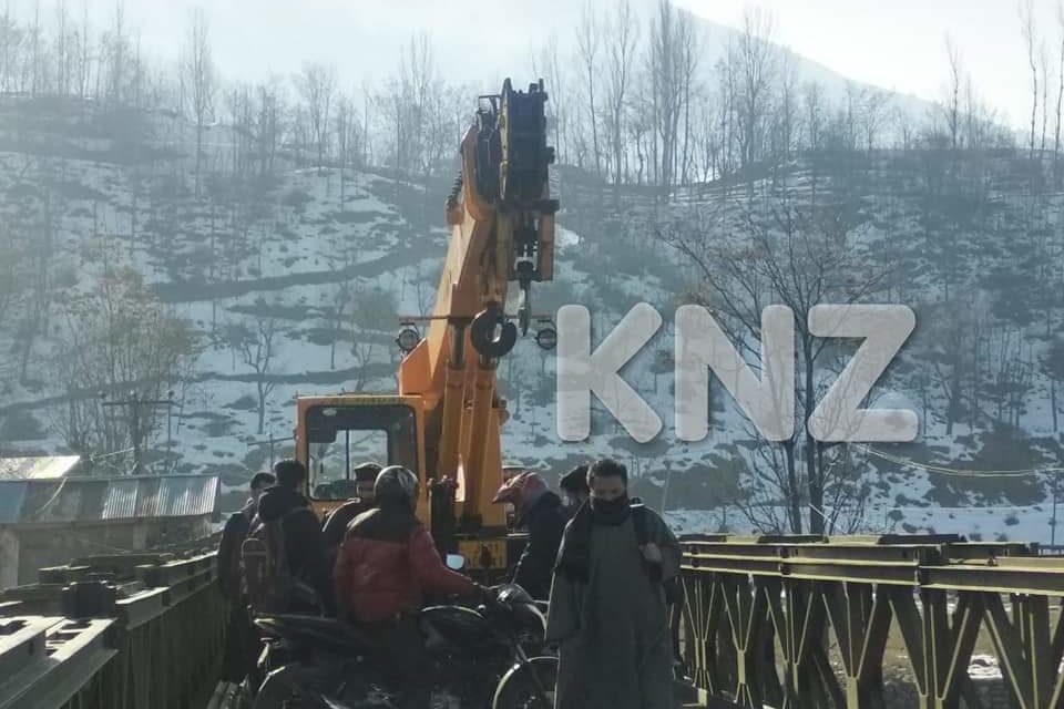 Wayil bridge renovation a headache for commuters