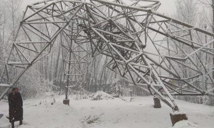 Transmission Tower collapse amid heavy snowfall in Bandipora