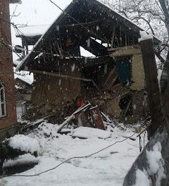 Residential house damaged, occupants escape unhurt in Anantnag