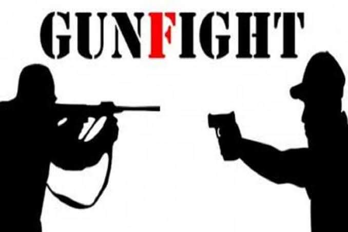 After 8-hours siege, gunfight breaks out in Sopore village; Internet service snapped, restrictions imposed