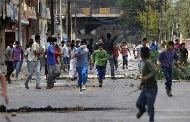 Play On Stone Pelting In Kashmir Cancelled In Jaipur