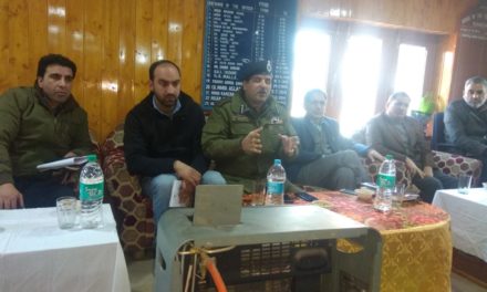 DC Ganderbal assured Will resolve all the issues,Greviences of Kangan residence.