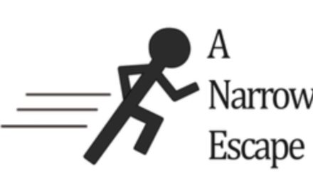 Narrow escape families of two JK police constables after an heavy accumulation of snow fell from the rooftop In Ganderbal