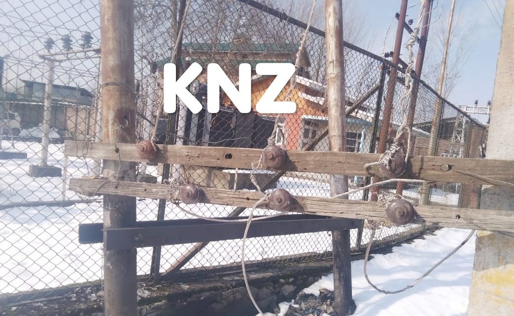 Peerpora Ganderbal reelling under darkness from last 14 days.