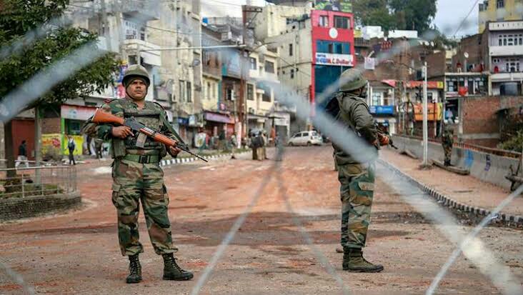 Kashmir shuts on second consecutive day against mass arrests, NIA raids