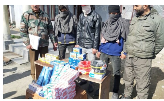 Police Solves Theft Case In Budgam, 3 Arrested, Stolen Property Recovered