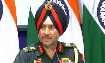 Northern Army Commander reviews security situation in Kashmir