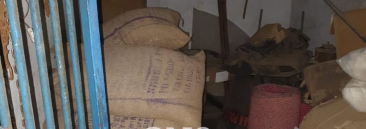 Rice Smuggling Vehicle Seized, Licences Of Ration Dealers Cancelled In Rajouri