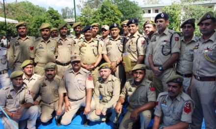 DGP addresses police darbar at Jammu; rewards police teams for working out car blast and abduction for ransom, cases