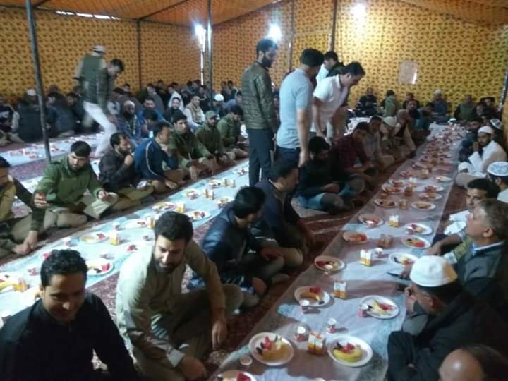 Ganderbal Police Organised “Iftar Party” In District Police Line Ganderbal
