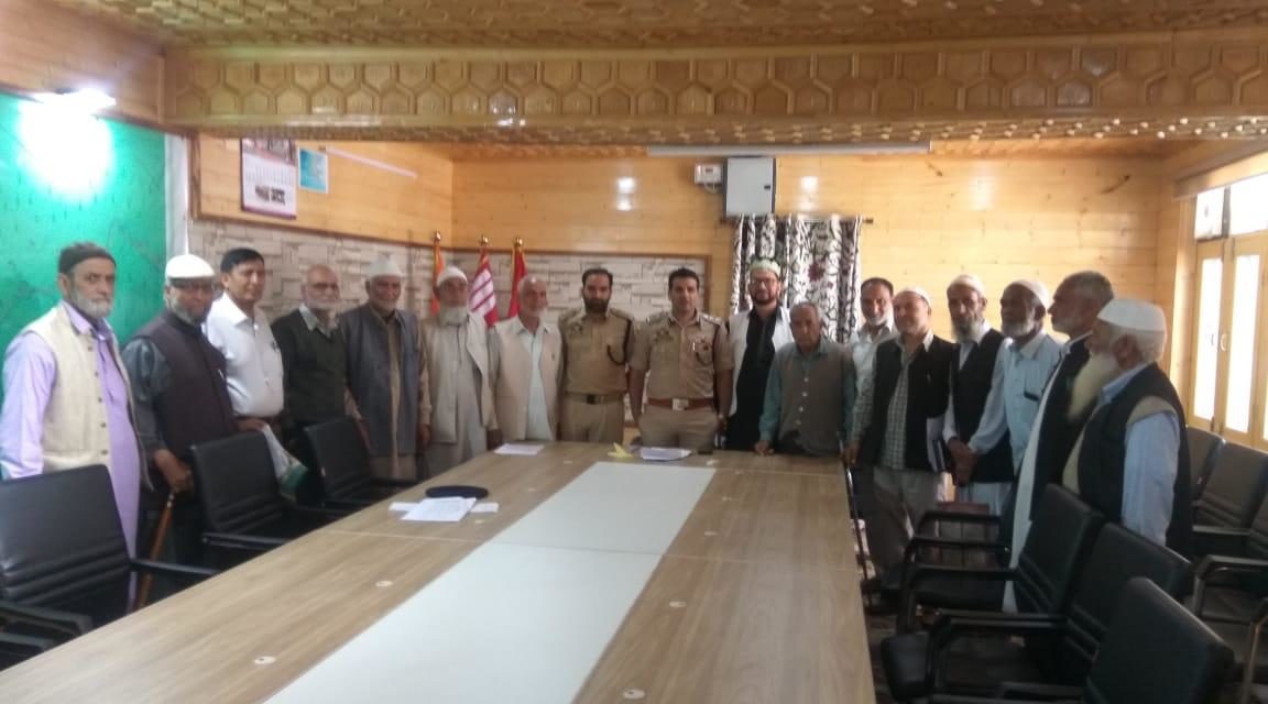 District Police Ganderbal Hold Meet Of Retired Police Officers,officials