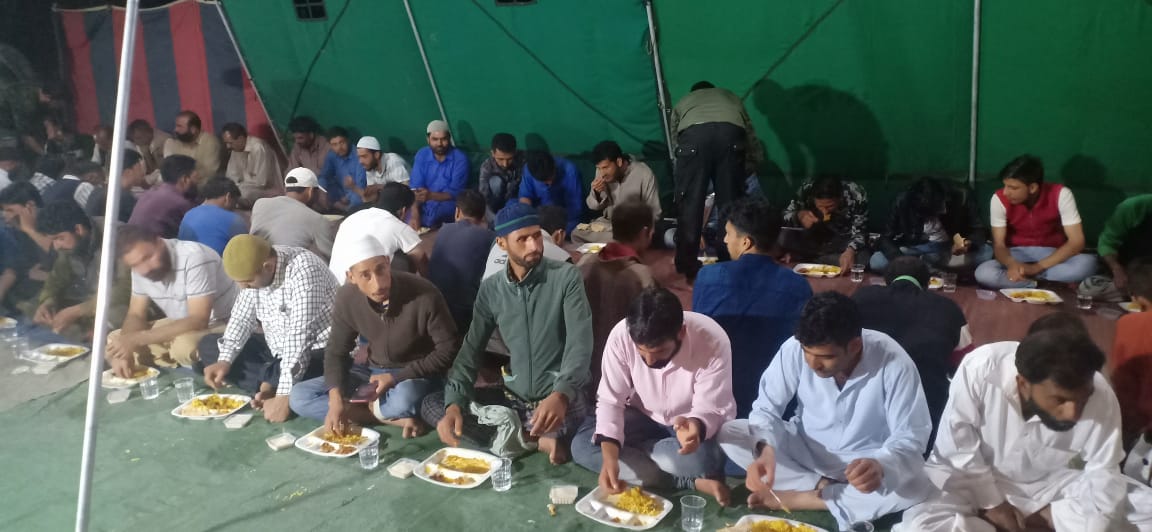 13 RR, Organized iftar party at Naidkhai