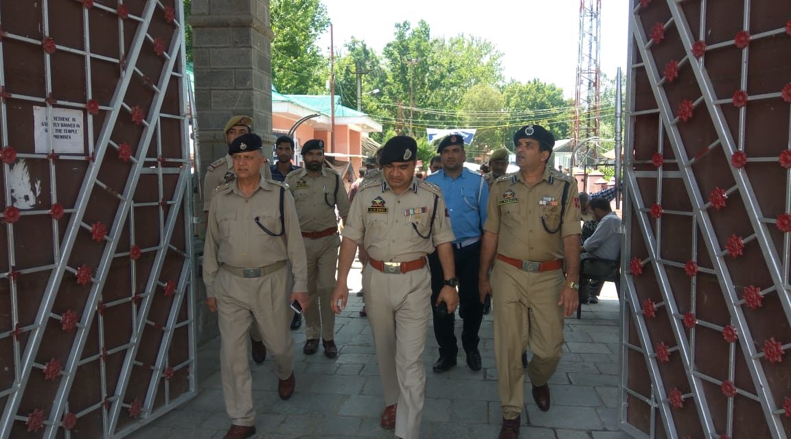 DIG CKR Reviewed Security Arrangements For Forth Coming Mela Kheerbawani In Ganderbal