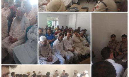 Srinagar Police facilitates interactive meeting at PS Zakura