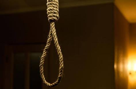30-year-old teacher found hanging from tree in Mahore