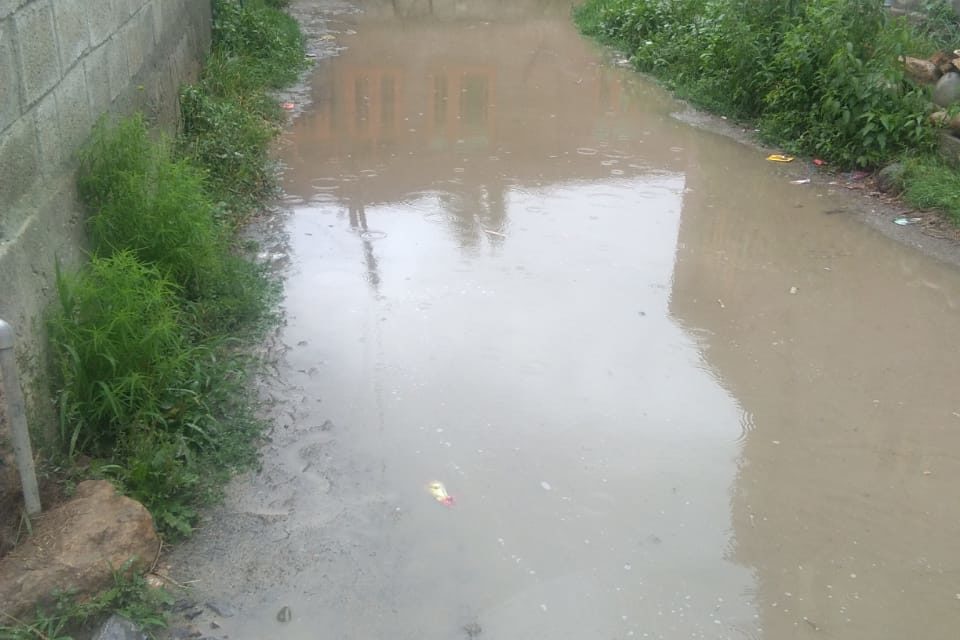 Waterlogging problem irks shahabad Veeri residents, locals demand proper drainage system