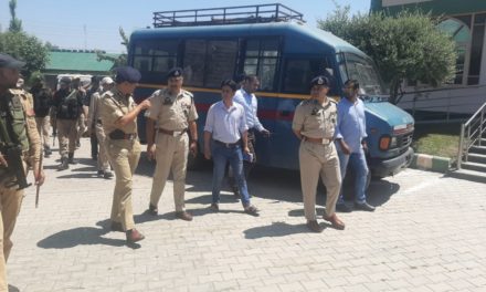 IGP Kashmir reviews arrangements at Hajj House