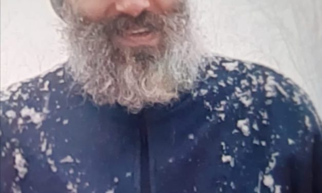 5 month shadow: Bearded photo of Omar Abdullah after 173 days in detention cuts through internet like razor