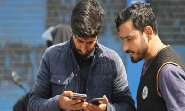 2G mobile Internet restored in Kashmir from midnight