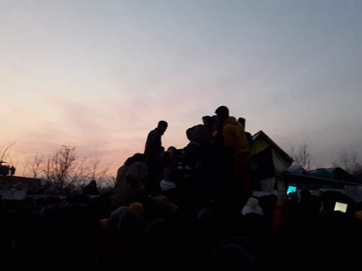 Lawaypora shootout: Militants pay gun salute to slain Hizb militant at Bijbehara