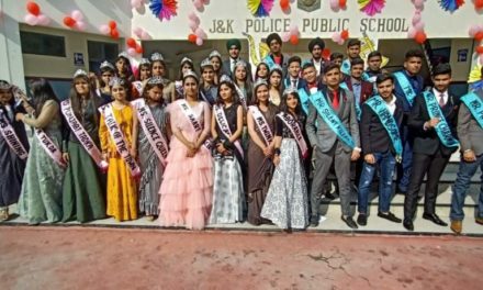 JKPPS Jammu bids farewell to the outgoing class 12th students.