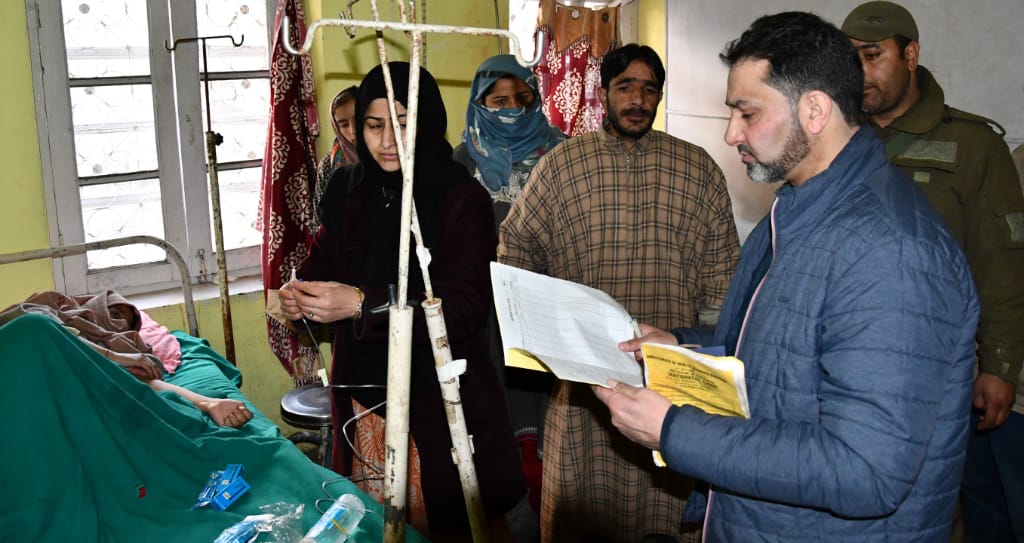 District admin Ganderbal continues inspections of health centers in district