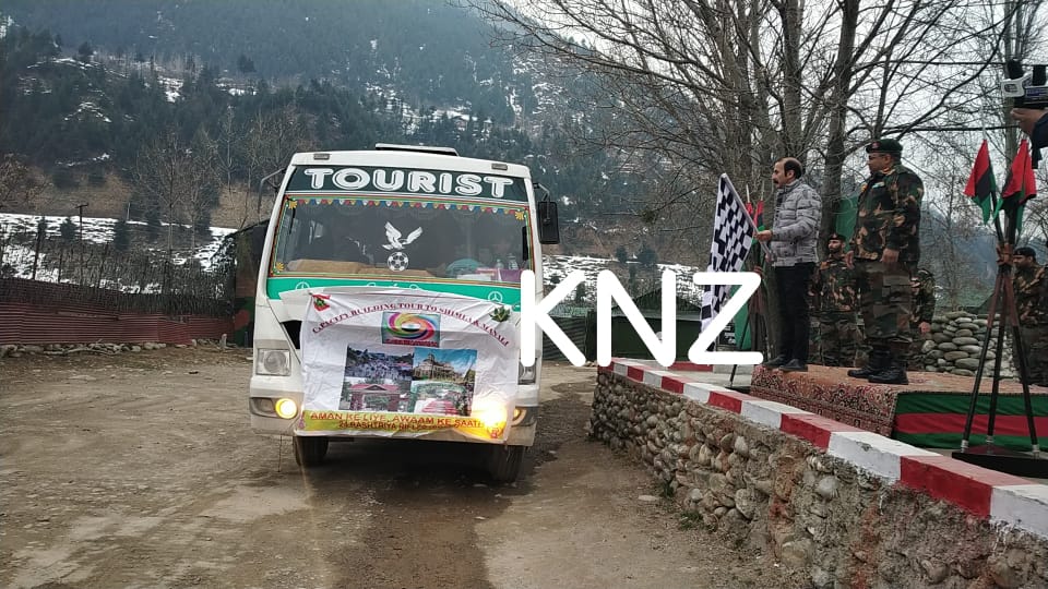 Students return from Army organized tour in Ganderbal