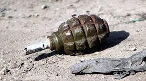 Cop injured in Lal Bazar grenade attack
